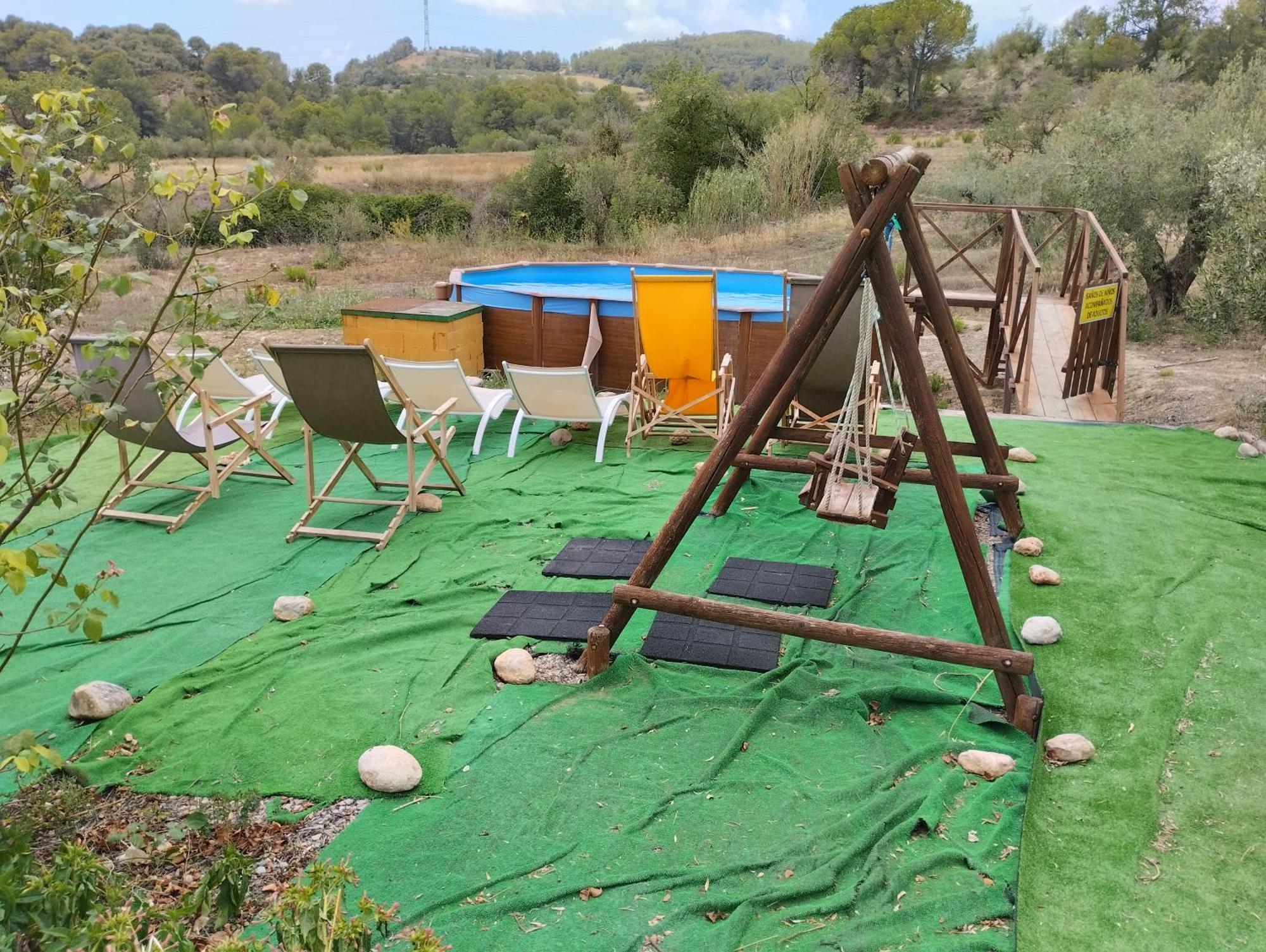 La Nursery De Mas Guillo Sant Quintí de Mediona Exterior foto